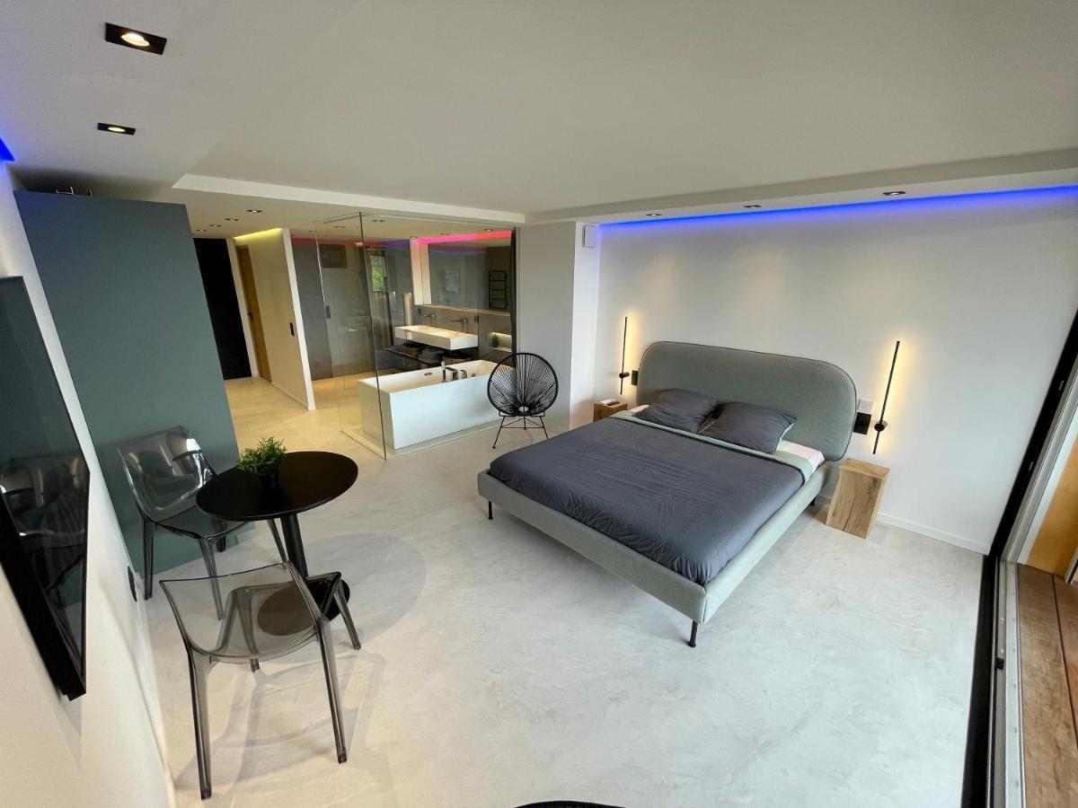 Appartement Neuf Climatise - Vue Mer Saint-Tropez - 50M Plage Et Port - Piscine Gassin Exteriör bild
