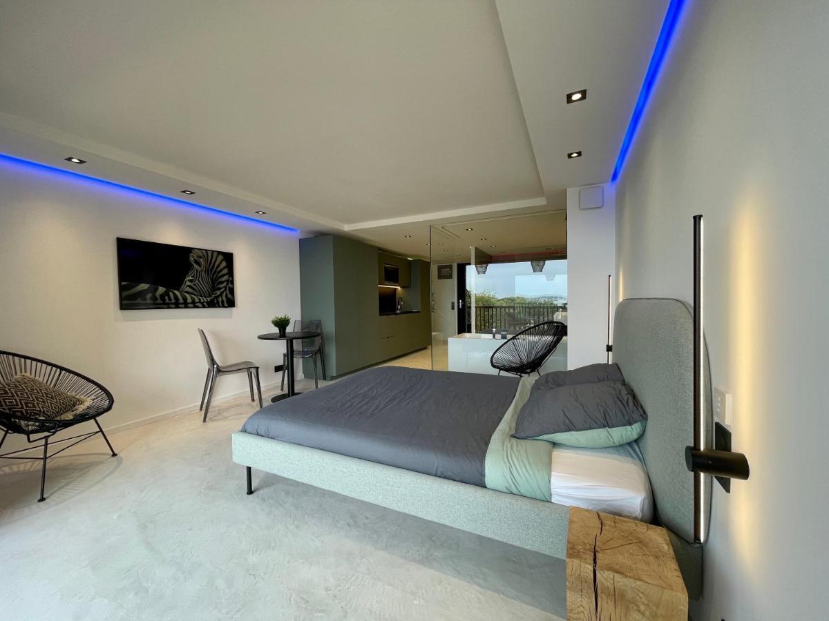 Appartement Neuf Climatise - Vue Mer Saint-Tropez - 50M Plage Et Port - Piscine Gassin Exteriör bild